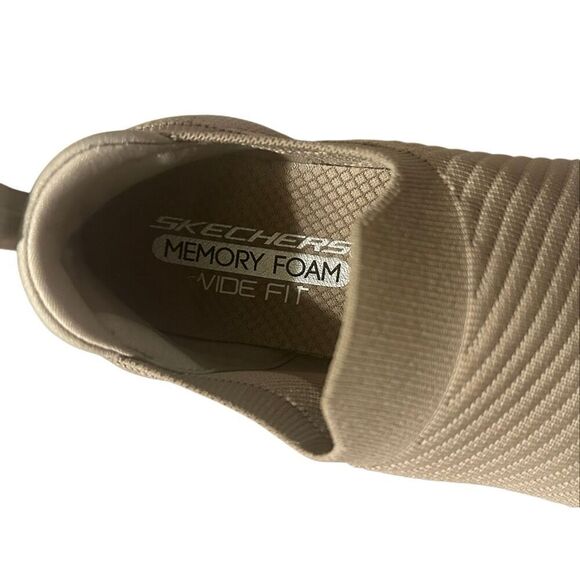 Skechers tan knit slip ons memory foam wide fit sz 8.5 - Picture 8 of 10